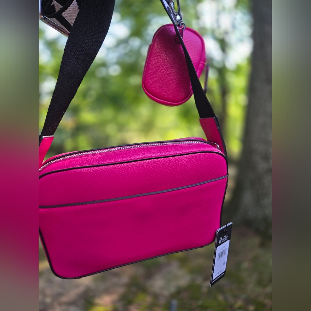 NWT Karl Lagerfeld Hot Pink Crossbody Bag with Embellished Karl & Cat Patches - Picture 6 of 7